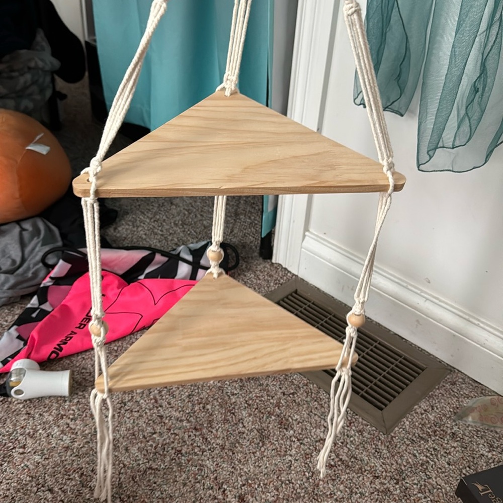 Cute Corner Wall Shelf!